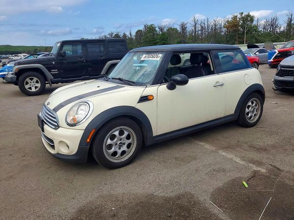 2012 MINI COOPER