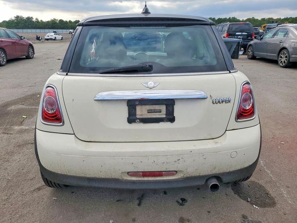 2012 MINI COOPER