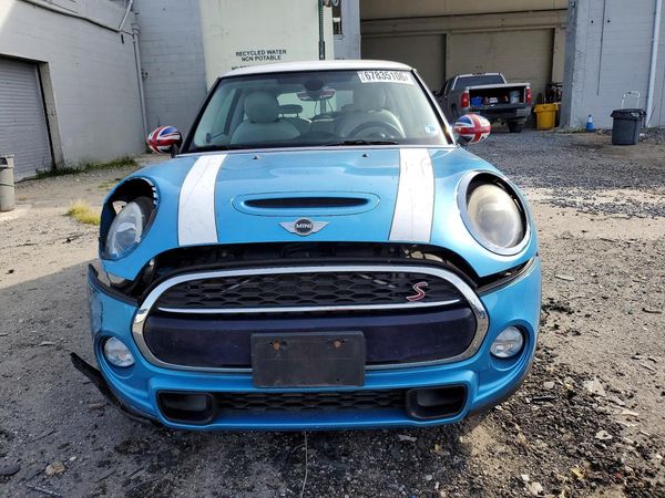 2015 MINI COOPER