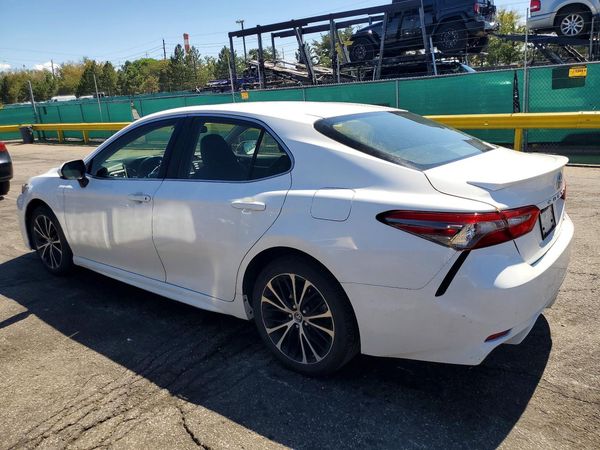 2018 TOYOTA CAMRY
