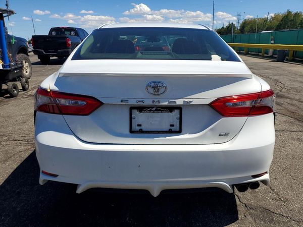 2018 TOYOTA CAMRY
