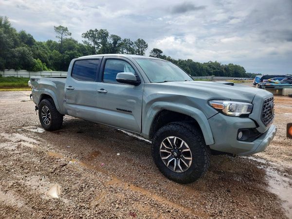 2022 TOYOTA TACOMA