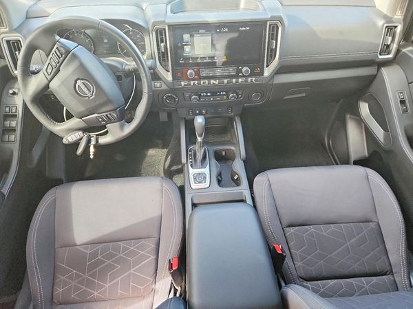 2026 NISSAN FRONTIER