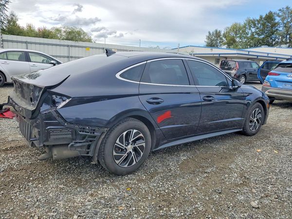 2022 HYUNDAI SONATA Blue