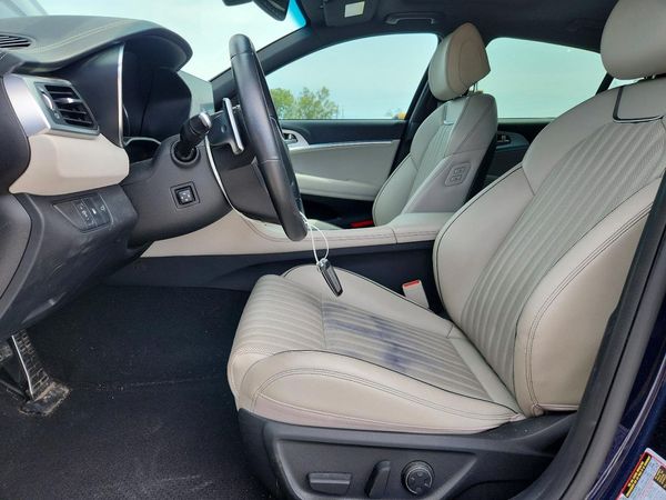 2023 GENESIS G70