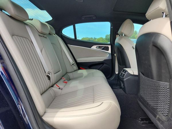 2023 GENESIS G70