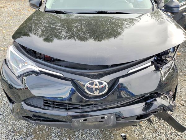 2016 TOYOTA RAV4 LE (X Grade) — Engine bay