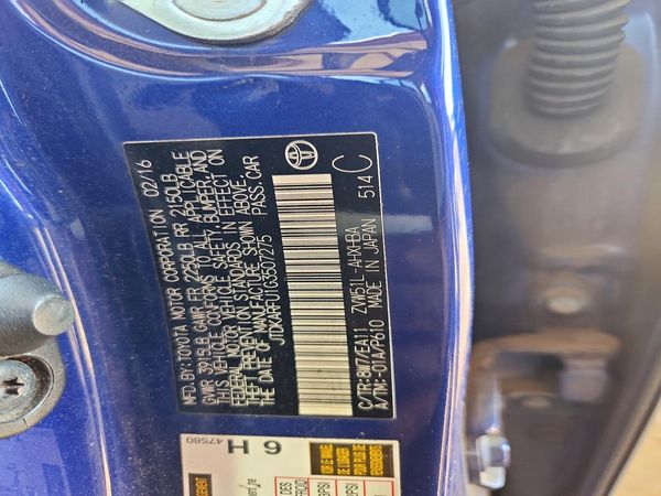 2016 TOYOTA PRIUS