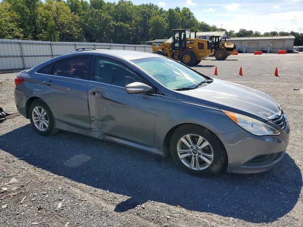 2014 HYUNDAI SONATA