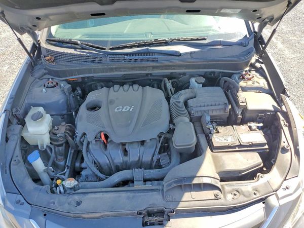 2014 HYUNDAI SONATA