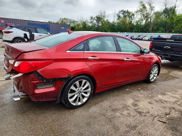 2013 HYUNDAI SONATA