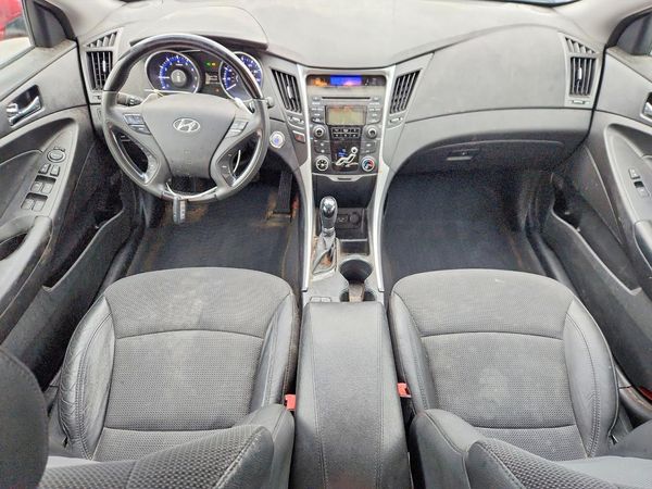 2013 HYUNDAI SONATA