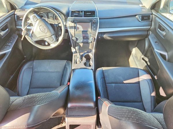 2015 TOYOTA CAMRY