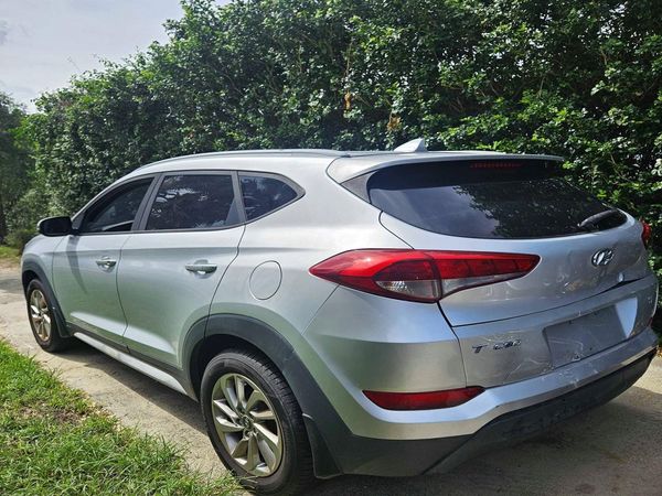 2018 HYUNDAI TUCSON