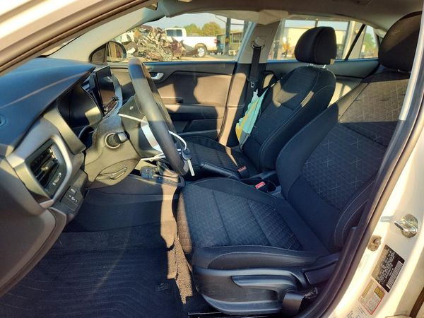2022 KIA RIO
