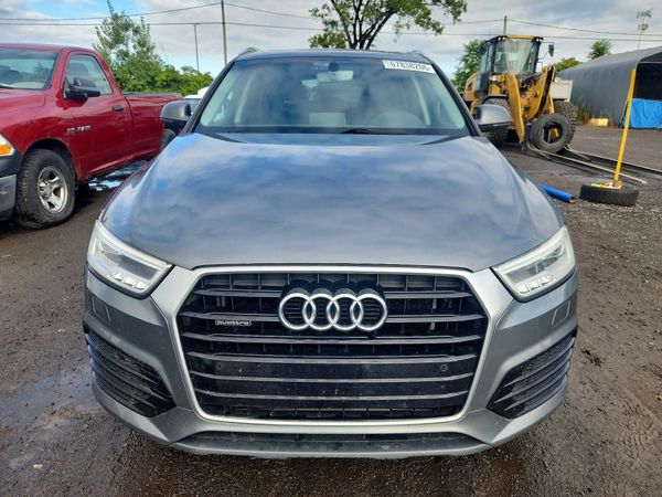 2016 AUDI Q3 quattro Prestige
