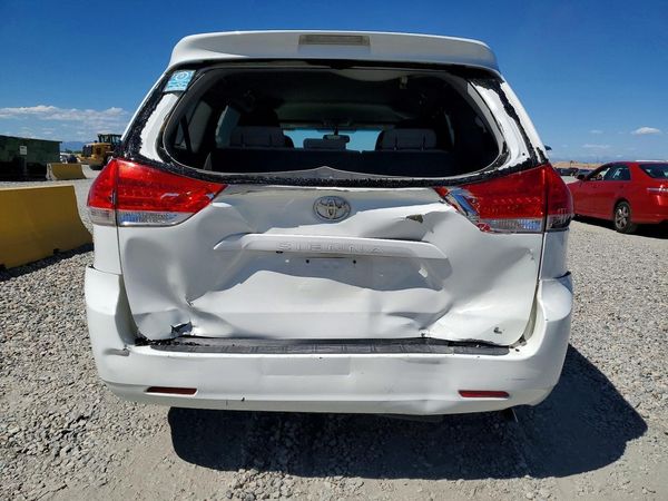 2013 TOYOTA SIENNA HYB — DIRR