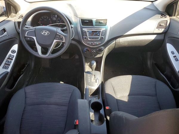 2017 HYUNDAI ACCENT SE Base