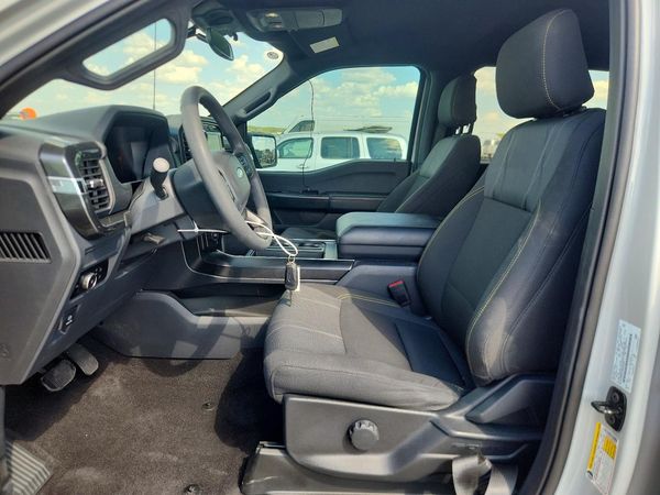 2024 FORD F150