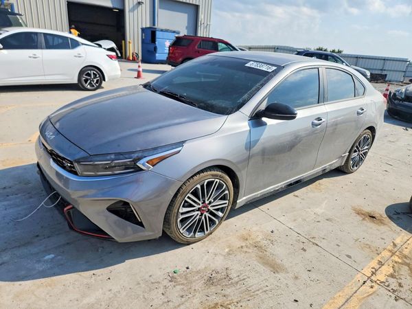 2022 KIA FORTE