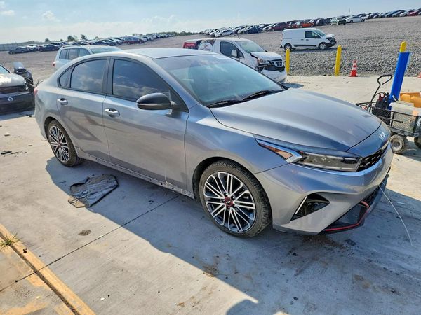 2022 KIA FORTE