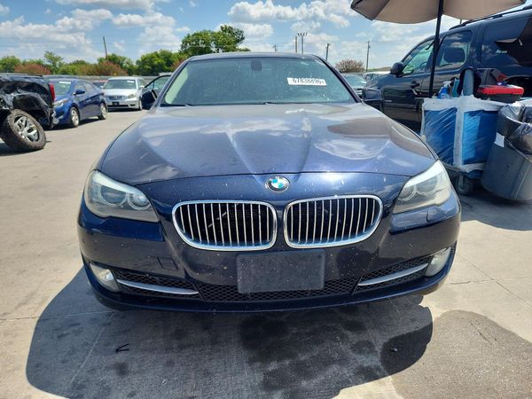 2012 BMW 528