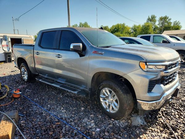 2024 CHEVROLET SILVERADO LT