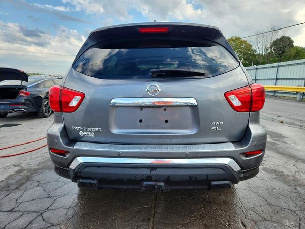 2020 NISSAN PATHFINDER SL