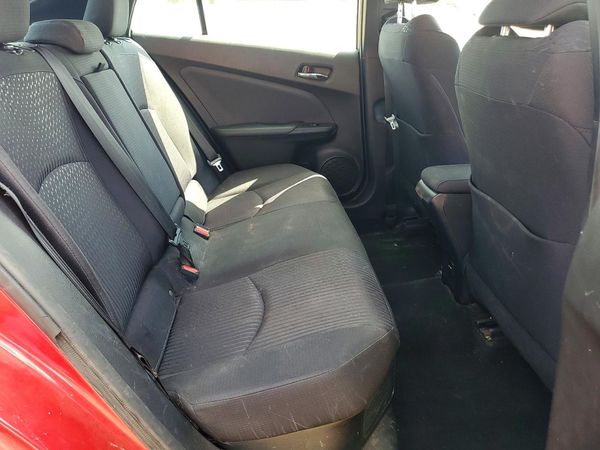 2018 TOYOTA PRIUS