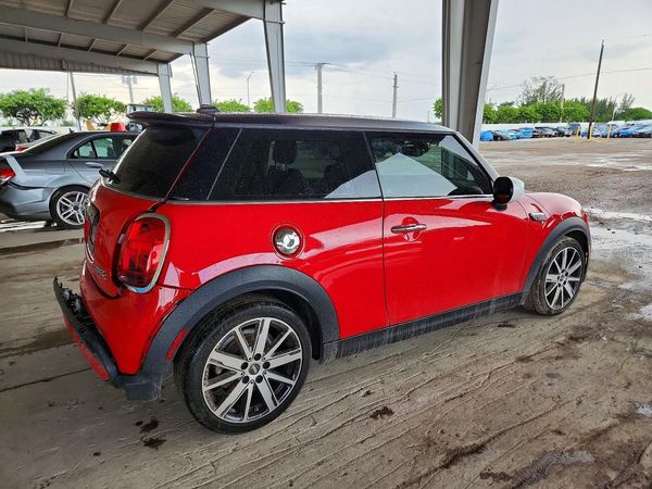 2024 MINI COOPER