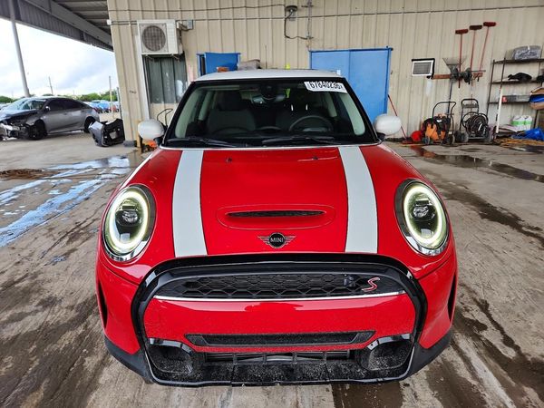 2024 MINI COOPER