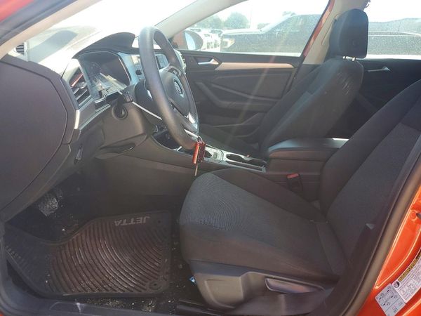 2019 VOLKSWAGEN JETTA