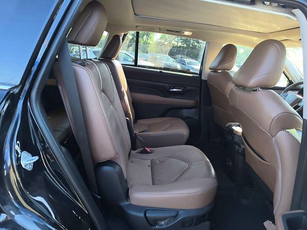 2024 TOYOTA GRAND HIGHLANDER