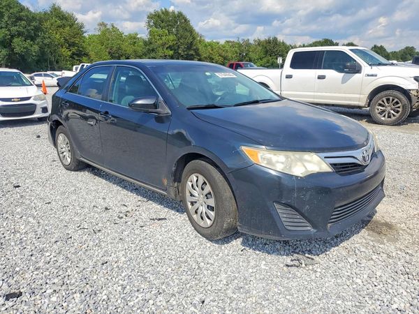 2013 TOYOTA CAMRY