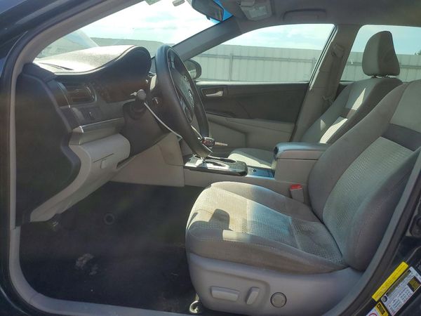 2013 TOYOTA CAMRY