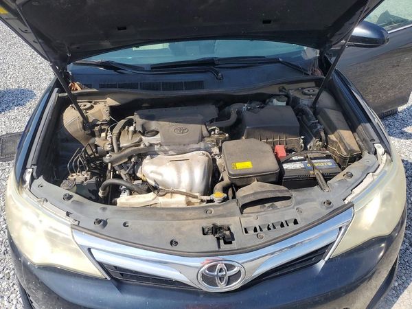2013 TOYOTA CAMRY