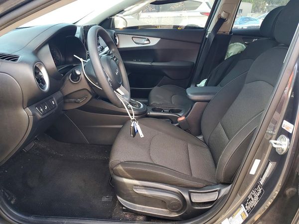 2022 KIA FORTE