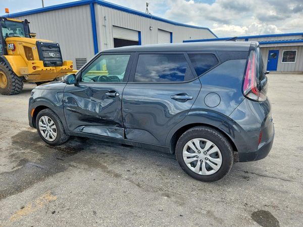 2024 KIA SOUL LX, S
