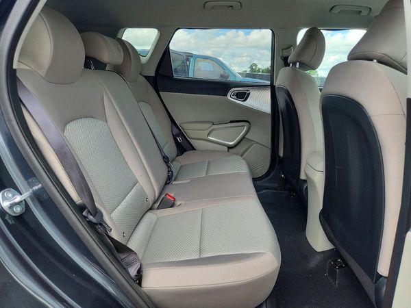 2024 KIA SOUL LX, S