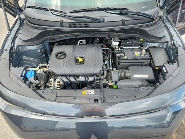 2024 KIA SOUL LX, S