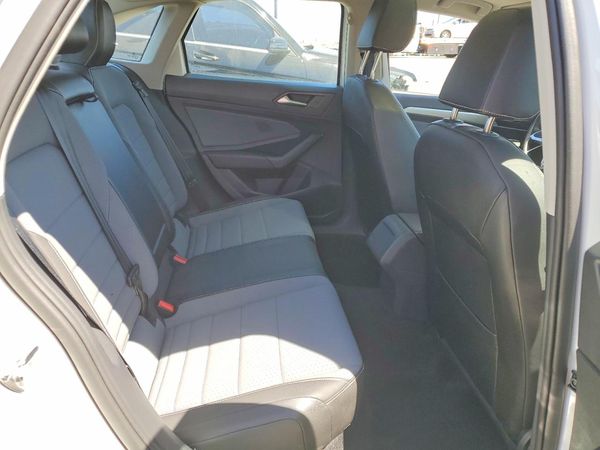 2025 VOLKSWAGEN JETTA
