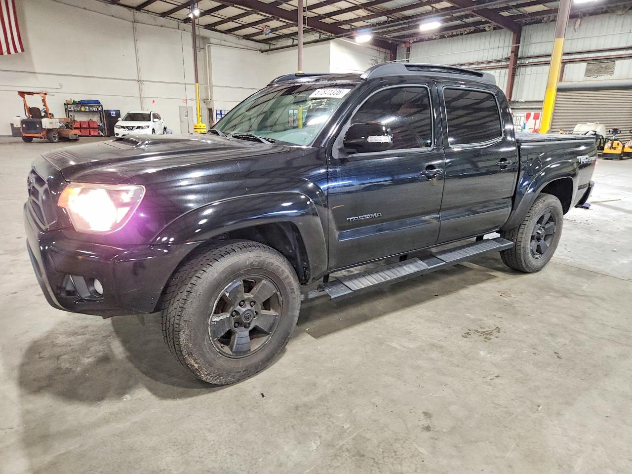 2015 TOYOTA TACOMA