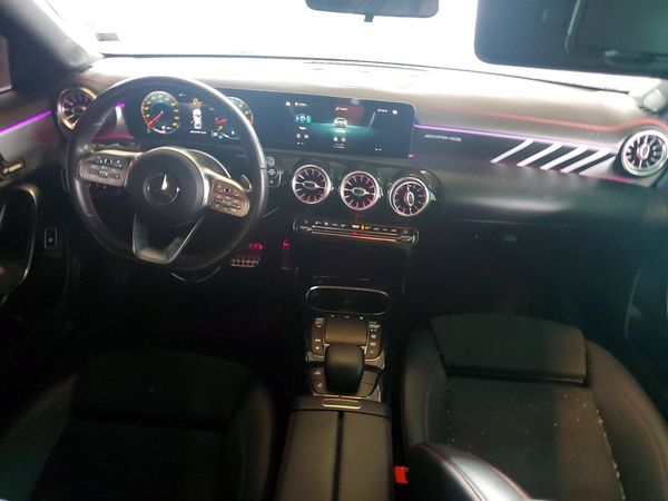 2021 MERCEDES-BENZ CLA