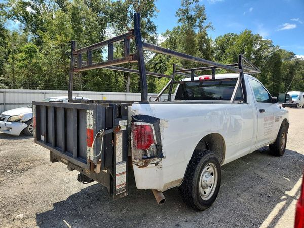 2017 RAM 2500 ST