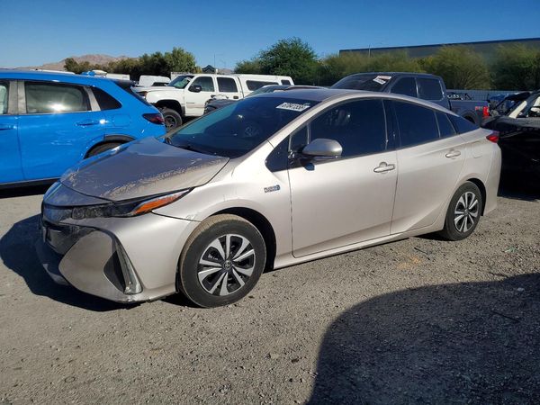 2017 TOYOTA PRIUS Three/Four/Four Adv