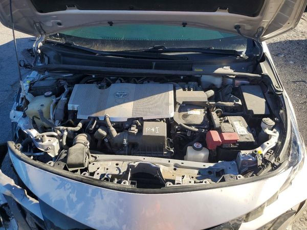 2017 TOYOTA PRIUS Three/Four/Four Adv