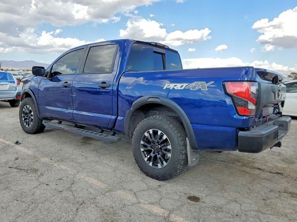 2021 NISSAN TITAN Crew Cab
