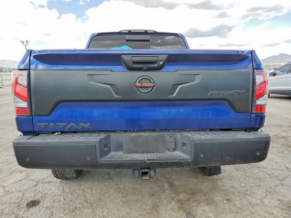 2021 NISSAN TITAN Crew Cab