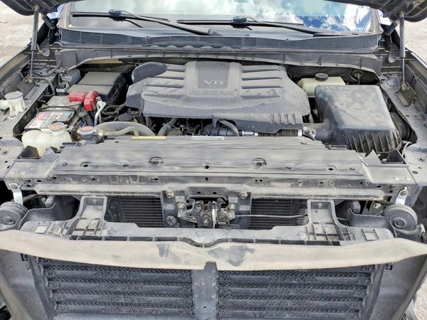 2021 NISSAN TITAN Crew Cab