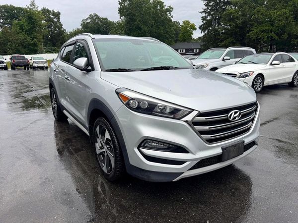 2018 HYUNDAI TUCSON